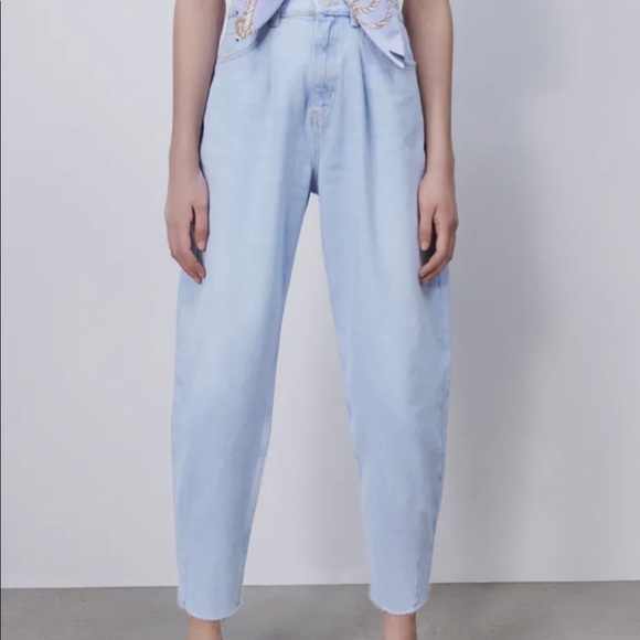 Zara Denim - Vintage 90’s style NWT Zara Slouchy Jeans